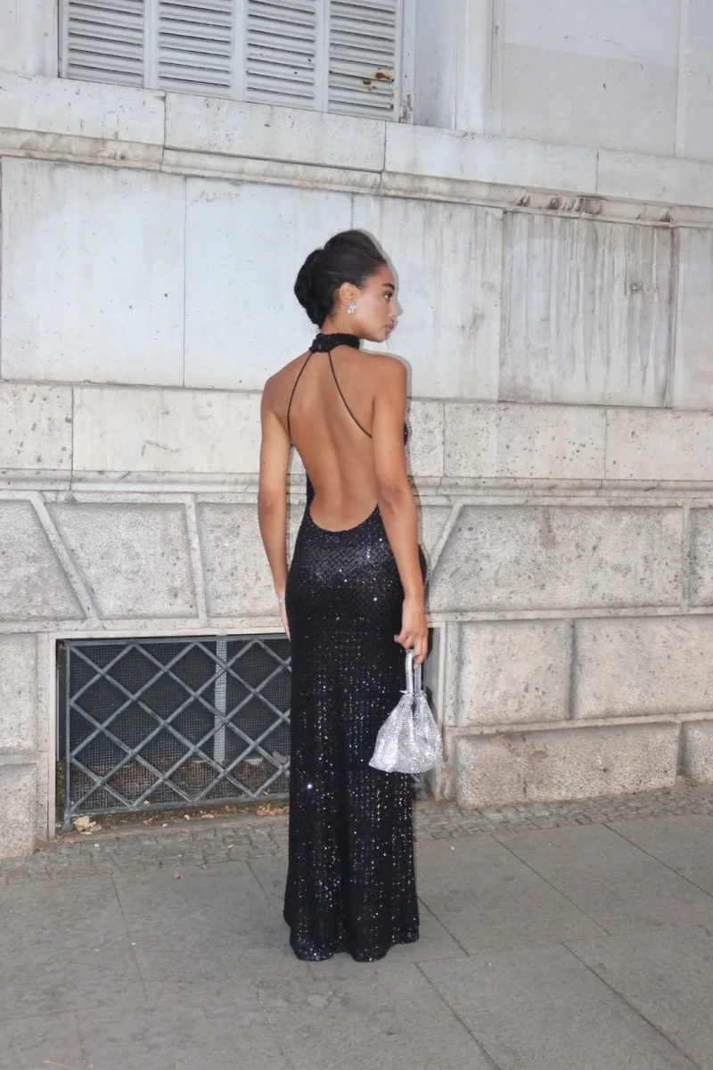 VESTIDO COMPRIDO PRETO COM LANTEJOULAS - Image 9