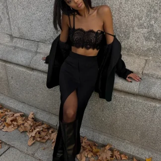 CROP TOP PRETO RENDA