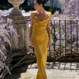 VESTIDO DOURADO FLUIDO COMPRIDO