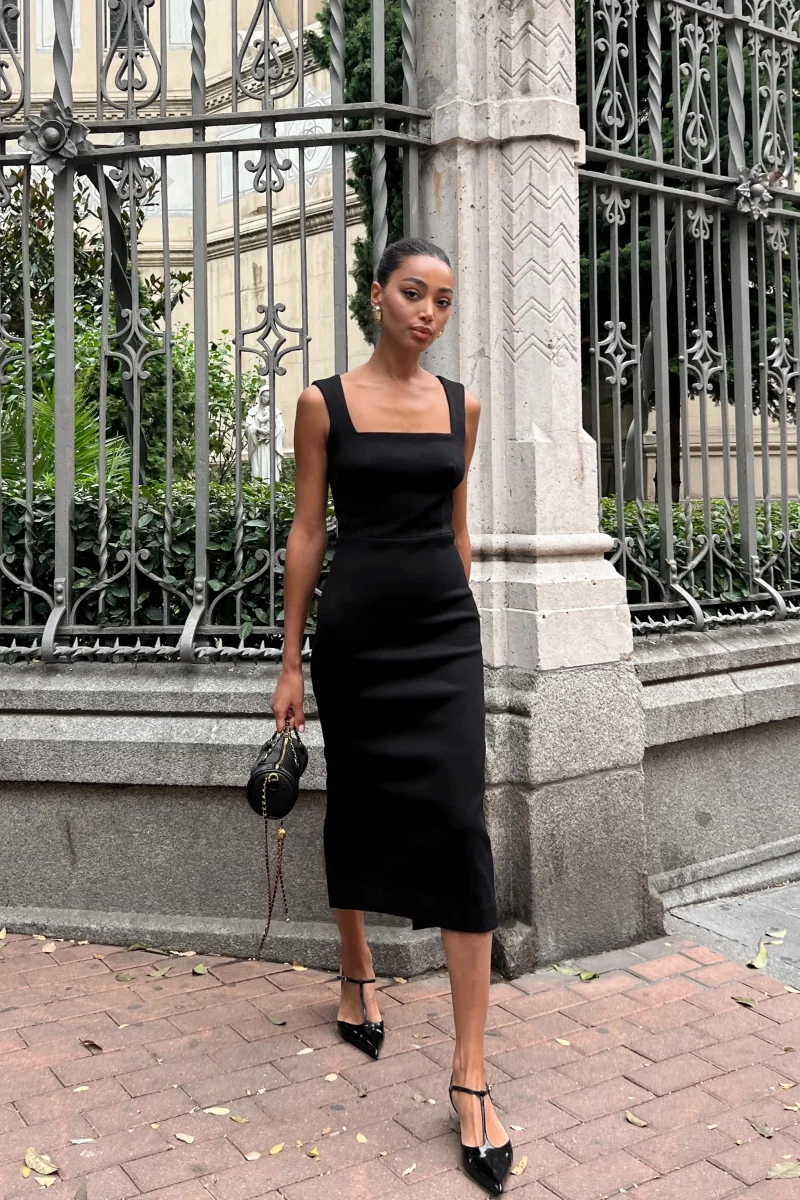 VESTIDO PRETO SLIM