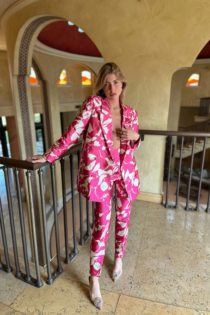 BLAZER OVERSIZED FÚCSIA COM ESTAMPADO FLORAL - Image 9