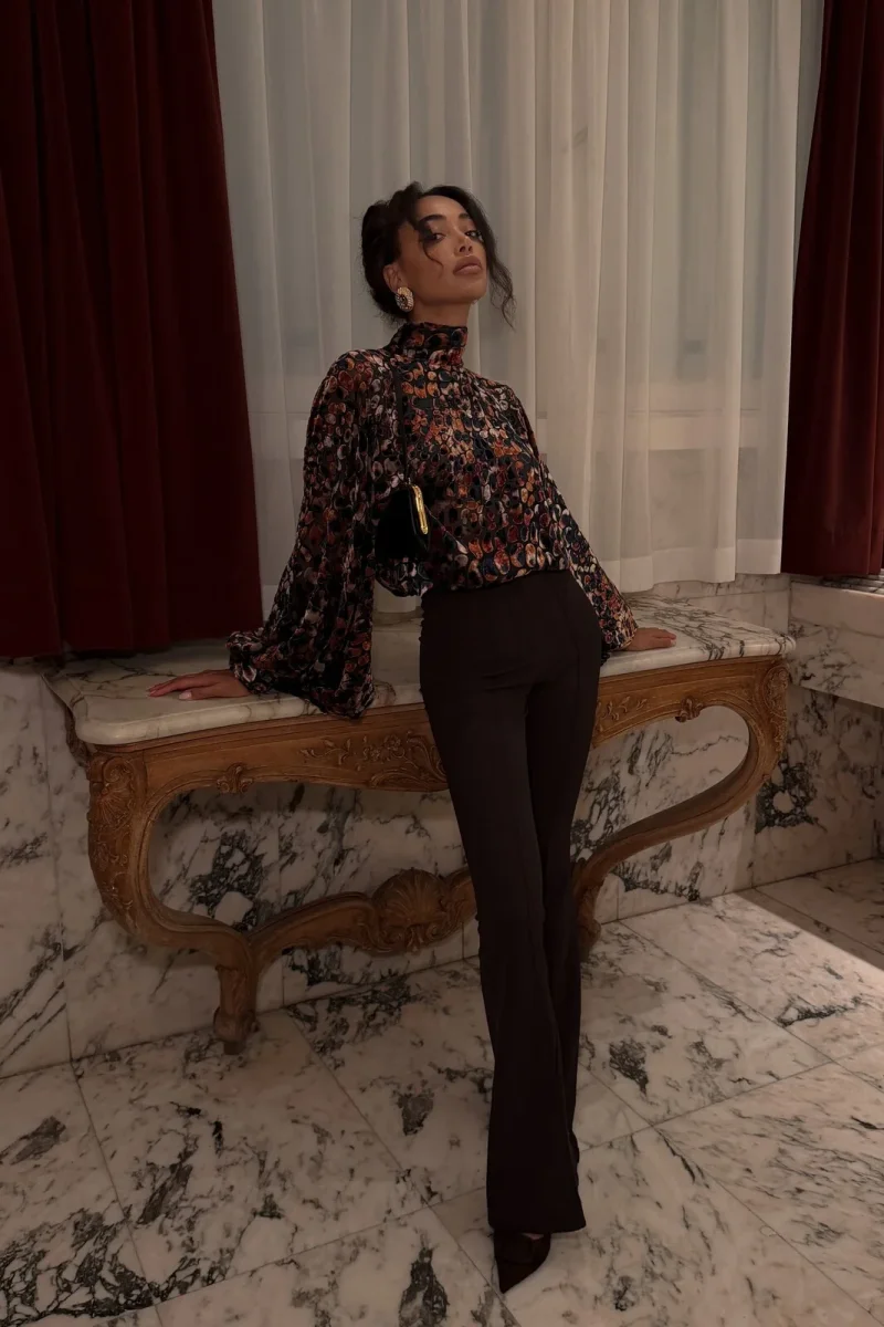 BLUSA DEVORÊ ESTAMPADA COM MANGAS BALÃO - Image 8