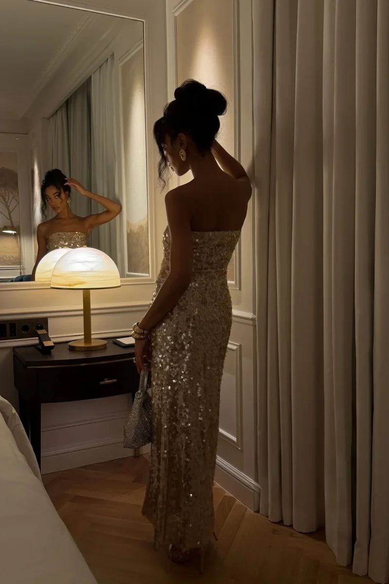 VESTIDO DOURADO DECOTE RETO - Image 3