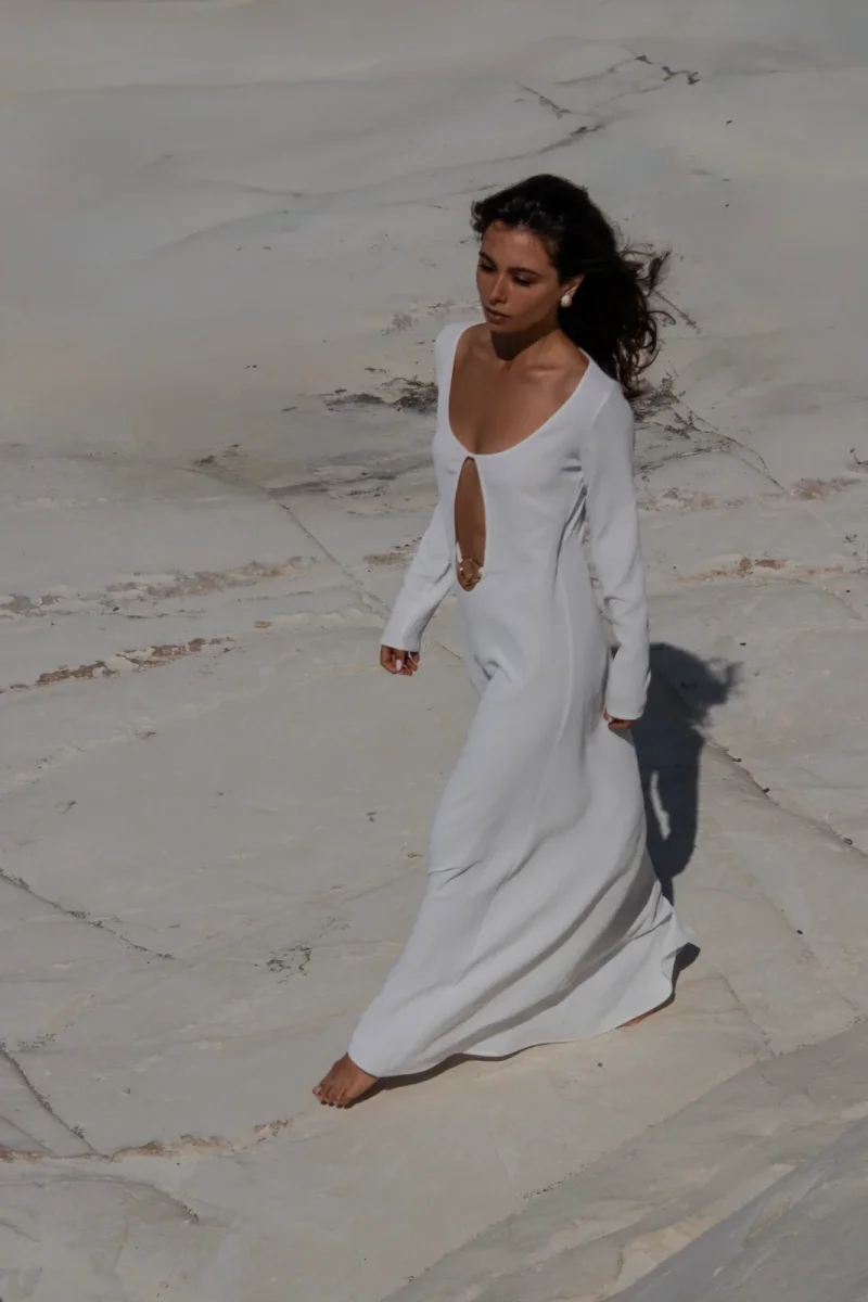 VESTIDO BRANCO COM APLICAÇÃO METÁLICA - Image 7