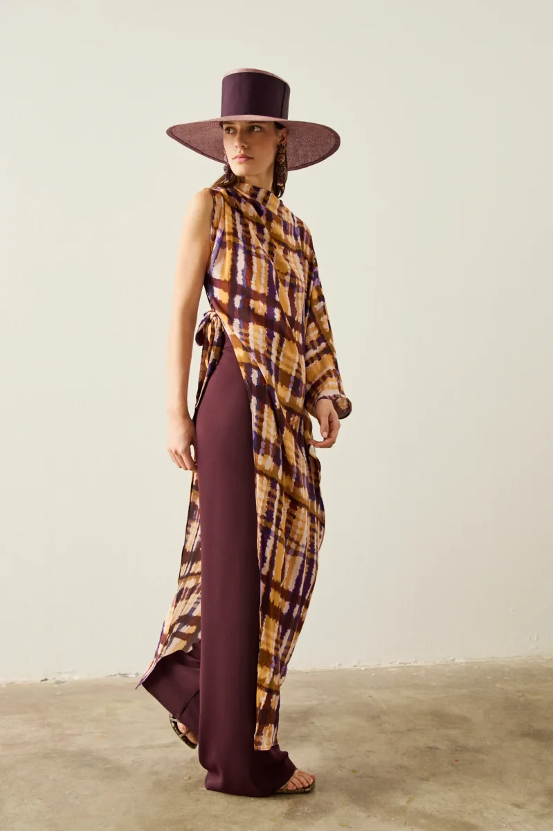 Eloisa Total Look - Image 3