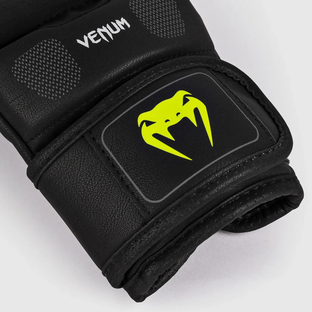 Luvas MMA 7 Oz Venum Training Camp 4.0 sparring - Image 6