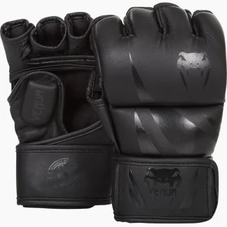 Luvas MMA 4 OZ Venum Challenger Preto Black