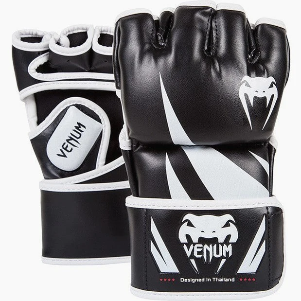 Luvas MMA 4 Oz Venum Challenger Preto