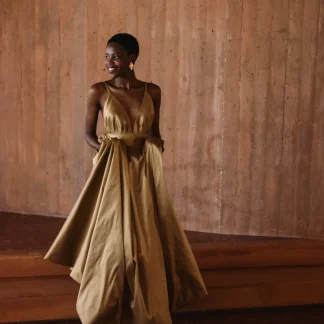 VESTIDO DOURADO PRINCESA