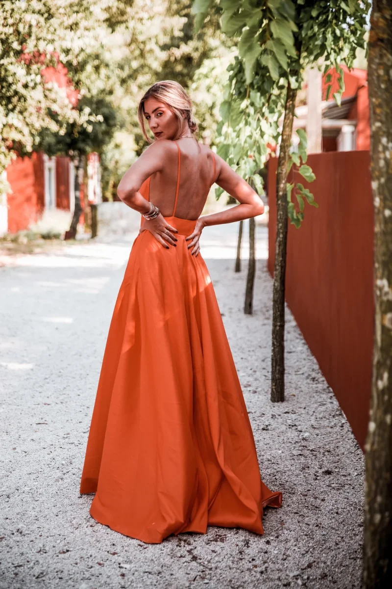 VESTIDO LARANJA PRINCESA - Image 3