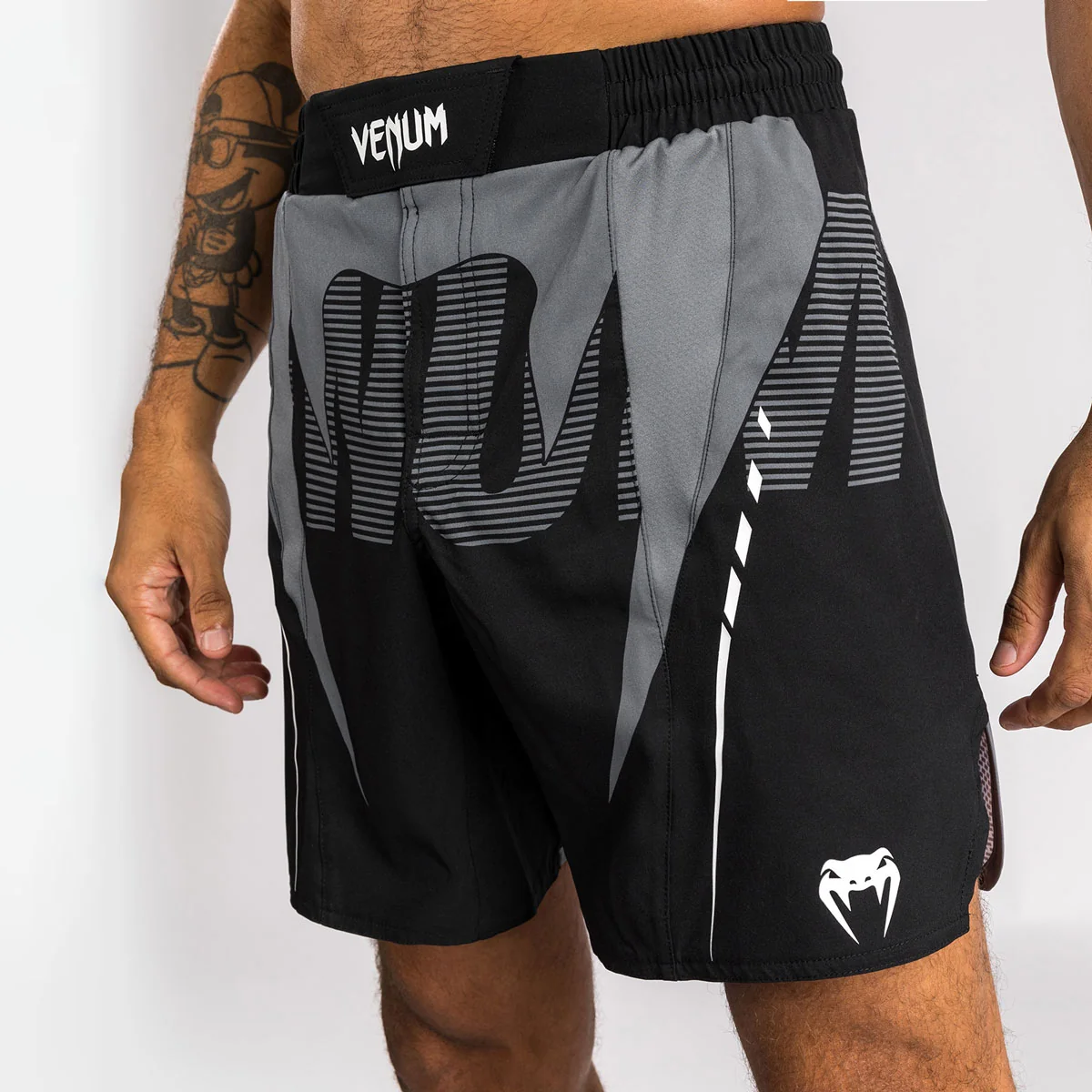 Calções de MMA Venum Adrenaline Preto-cinza - Image 3