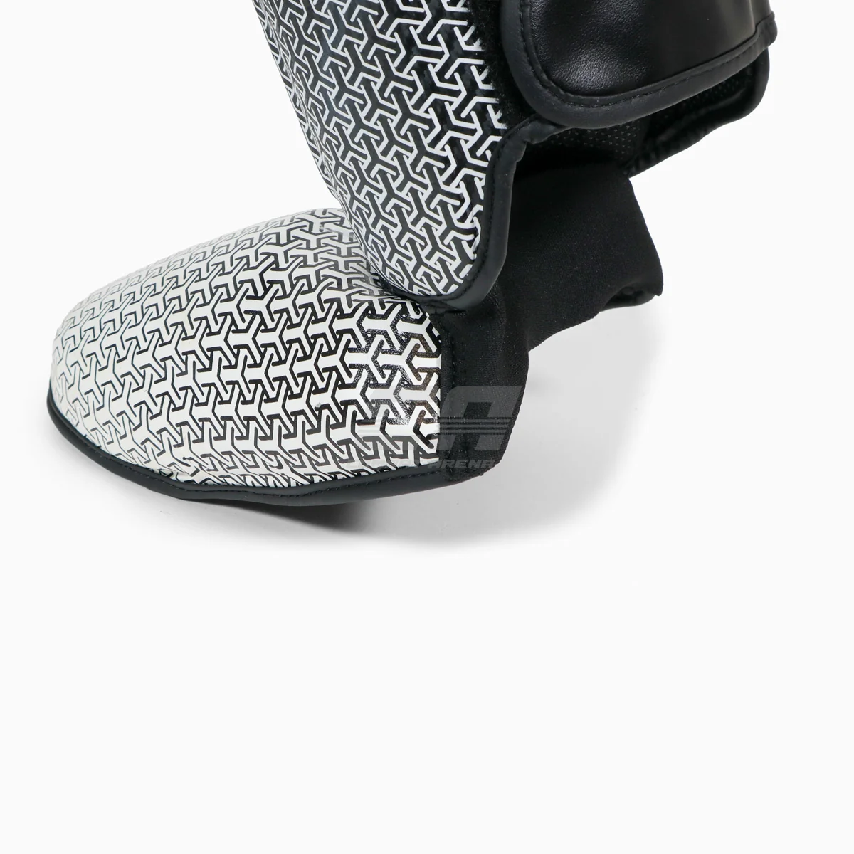 Caneleiras com para-pé Adidas Pro Kickboxing WAKO Preto-branco - Image 7