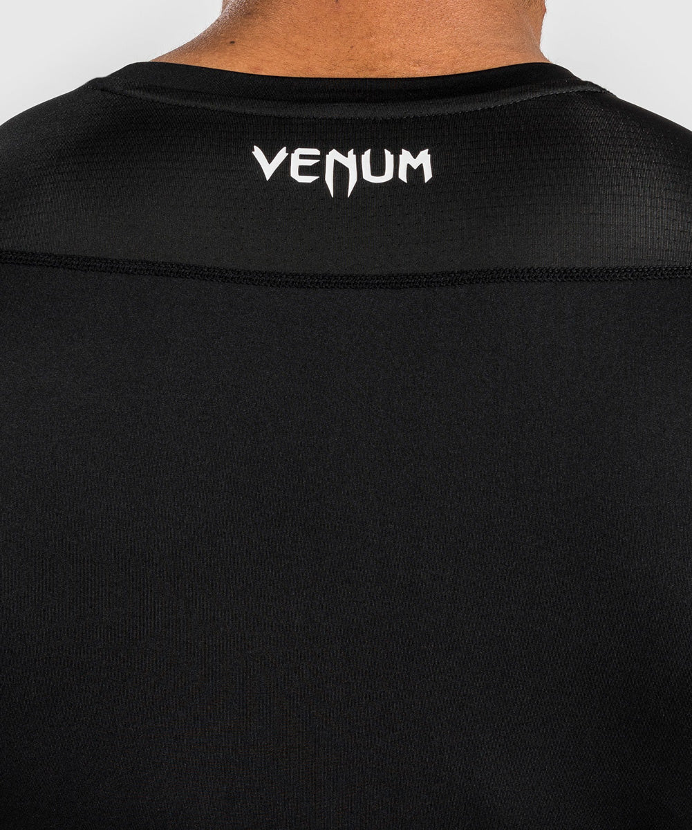 Rashguard Venum Attack mangas curtas - Image 6