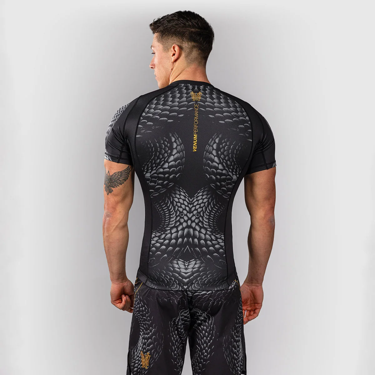 Rashguard Venum Matupa mangas curtas Preto-cinza - Image 6