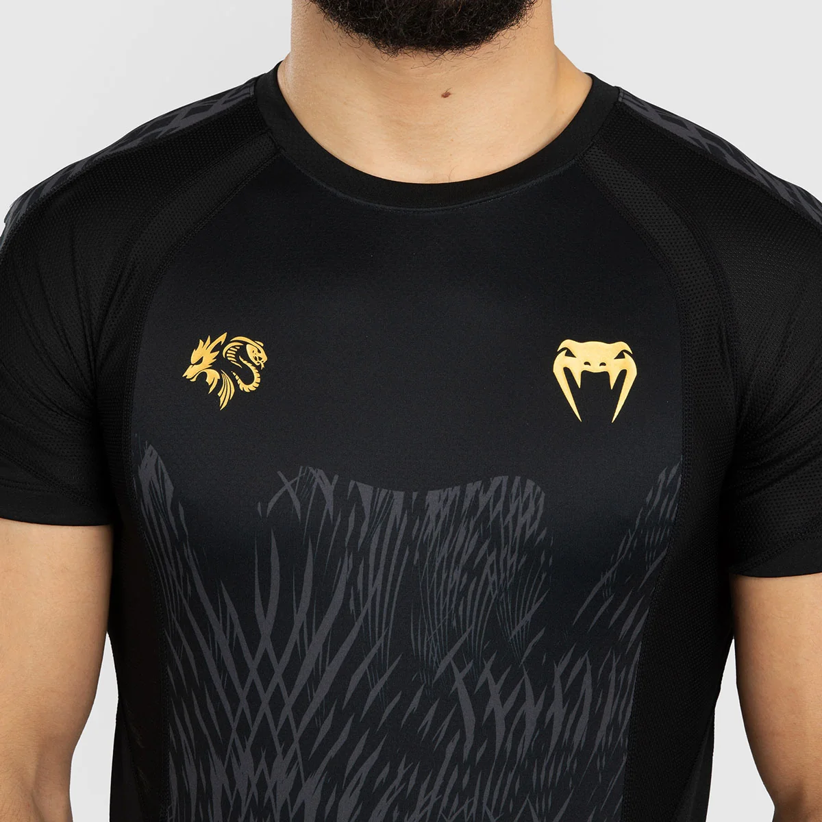 Rashguard Venum x Chimaev Wild Borz mangas curtas Preto - Image 6